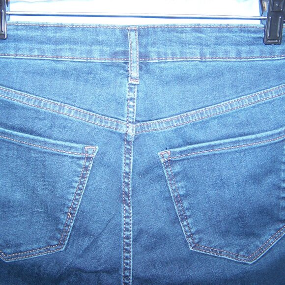 Old Navy Extra High Rise Rockstar Super Skinny Jeans Fits Sz 2-6 - Picture 8 of 8